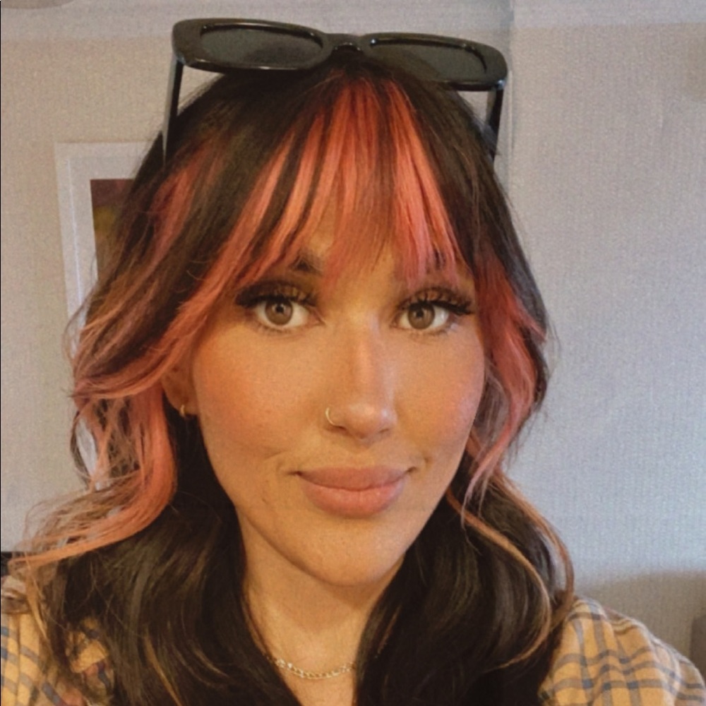 Meet your Posher, Hannah